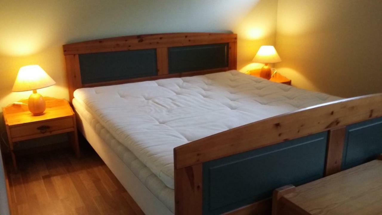 Villa Med Sjoutsikt Immeln Buitenkant foto